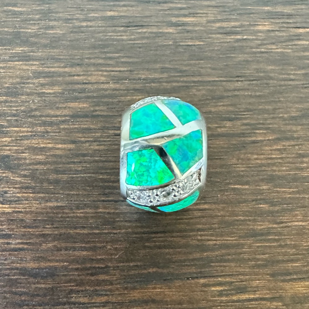 Maile Opal Charm - Picture 2 of 6
